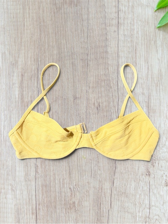 l*space Other - l*space Yellow Textured Underwire Bikini Top with Adjustable Straps